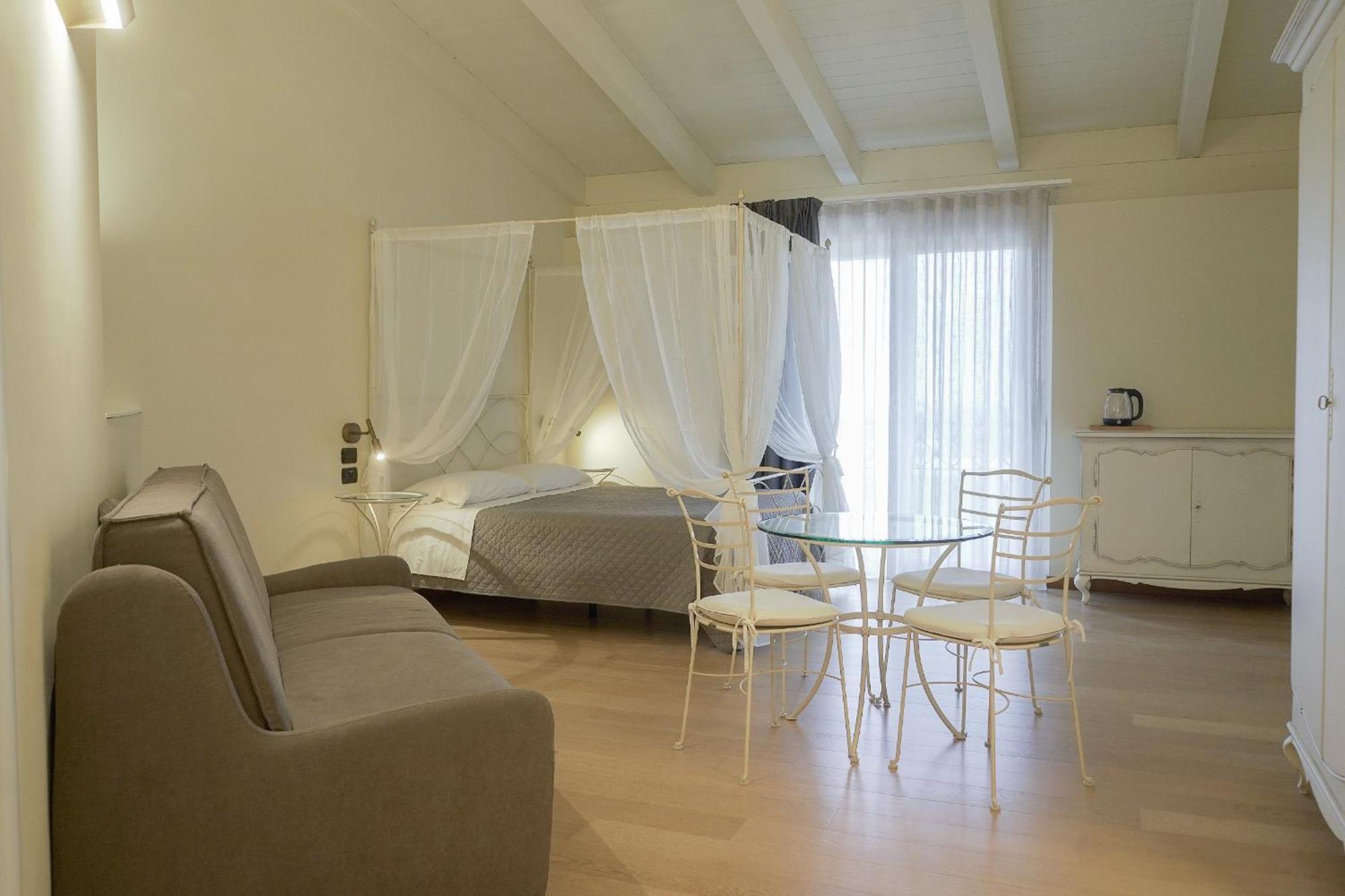 Bed and Breakfast Terra Di Vento Montecorvino Pugliano Zewnętrze zdjęcie